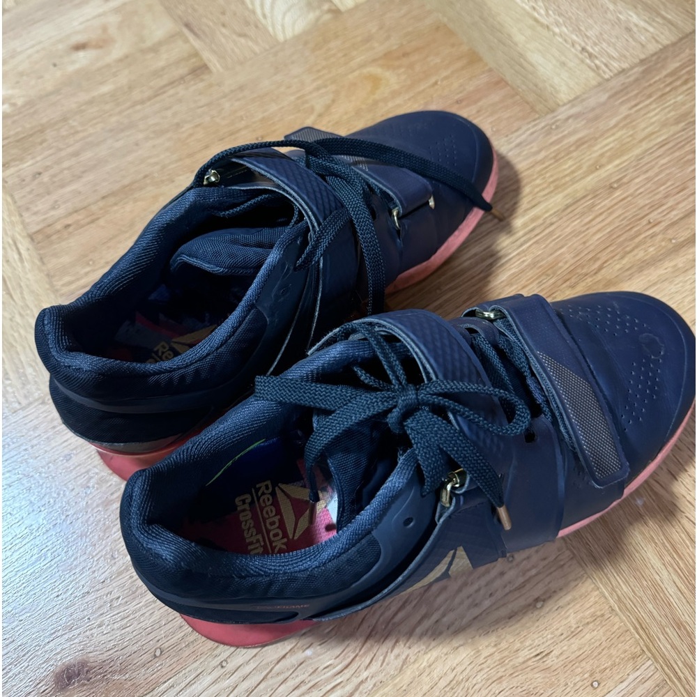 Reebok lifters